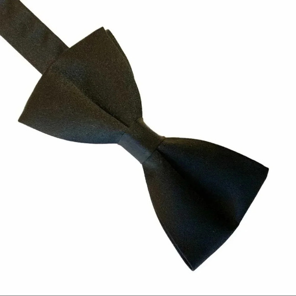 Vintage Other - Vintage Black Adjustable Clip On Bow Tie Tuxedo Formal Accessories